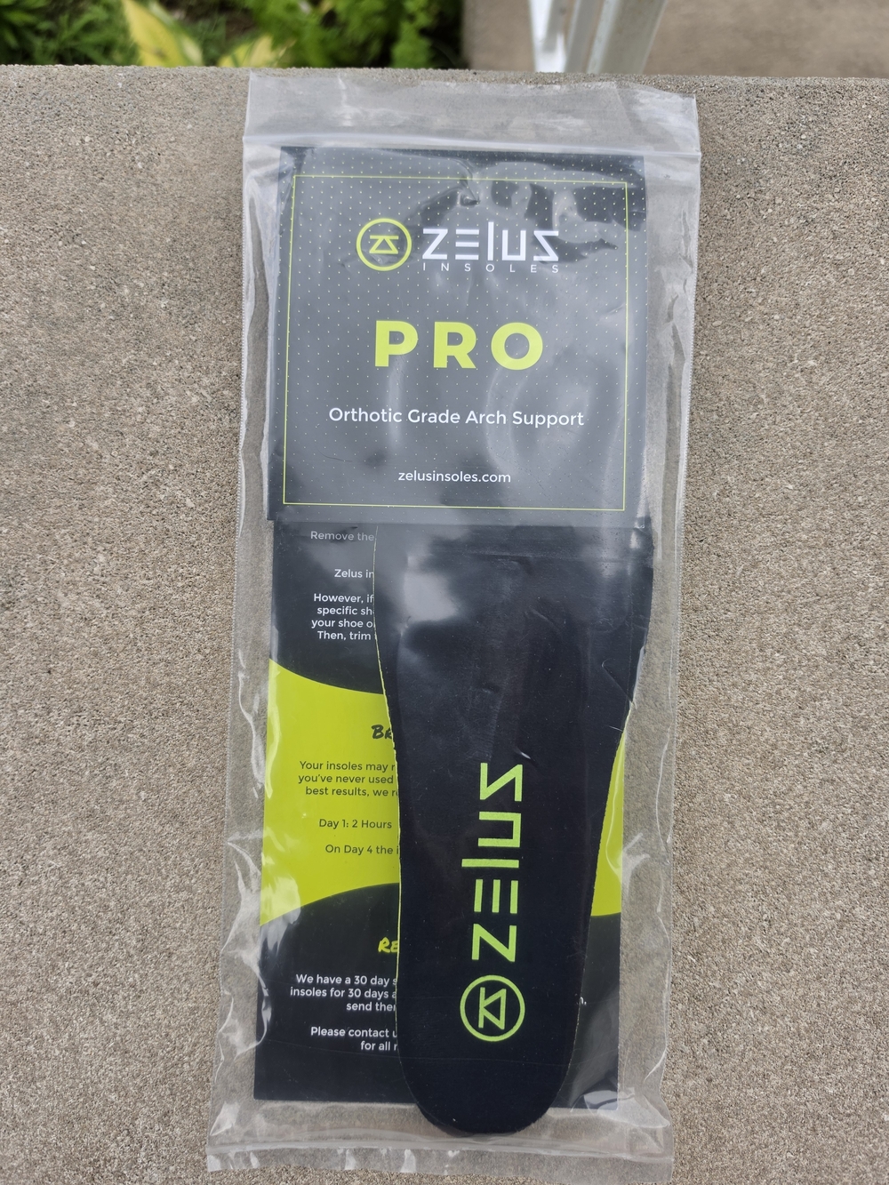 PRO Orthotic Insoles - Black & Neon Green Support